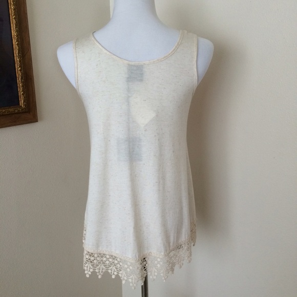 Bobeau MAGNIFICENT boho tank top - Picture 3 of 3